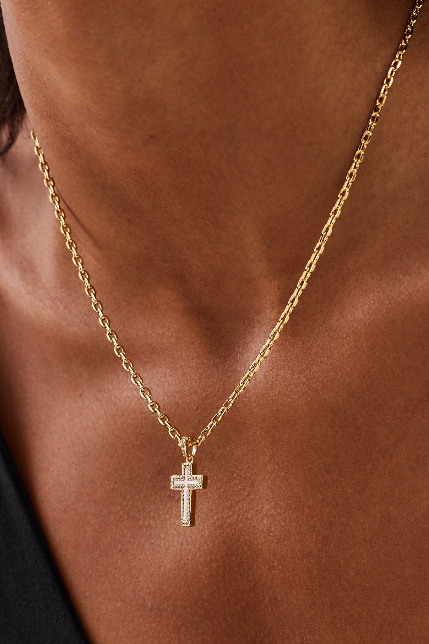 Mother Of Pearl Cross Necklace - 15mm